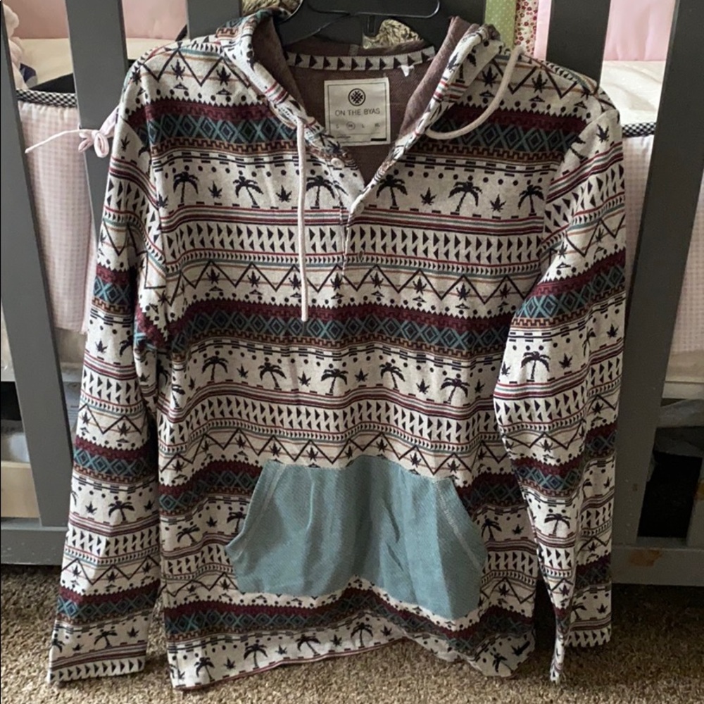Pacsun hooded tee